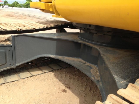 ขายรถแบคโฮ KOMATSU PC130-6 มี VDOครับ ระบบไฟฟ้าเต็ม รถนอกนำเข้าสภาพสวย สนใจติดต่อ 081-2990958 ขายรถแบคโฮ KOMATSU PC130-6 มี VDOครับ ระบบไฟฟ้าเต็ม รถนอกนำเข้าสภาพสวย สนใจติดต่อ 081-2990958