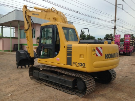 ขายรถแบคโฮ KOMATSU PC130-6 มี VDOครับ ระบบไฟฟ้าเต็ม รถนอกนำเข้าสภาพสวย สนใจติดต่อ 081-2990958 ขายรถแบคโฮ KOMATSU PC130-6 มี VDOครับ ระบบไฟฟ้าเต็ม รถนอกนำเข้าสภาพสวย สนใจติดต่อ 081-2990958