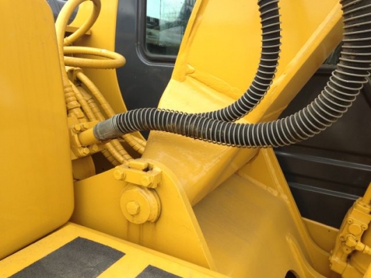 ขายรถแบคโฮ KOMATSU PC130-6 มี VDOครับ ระบบไฟฟ้าเต็ม รถนอกนำเข้าสภาพสวย สนใจติดต่อ 081-2990958 ขายรถแบคโฮ KOMATSU PC130-6 มี VDOครับ ระบบไฟฟ้าเต็ม รถนอกนำเข้าสภาพสวย สนใจติดต่อ 081-2990958