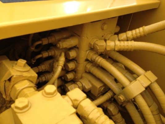 ขายรถแบคโฮ KOMATSU PC130-6 มี VDOครับ ระบบไฟฟ้าเต็ม รถนอกนำเข้าสภาพสวย สนใจติดต่อ 081-2990958 ขายรถแบคโฮ KOMATSU PC130-6 มี VDOครับ ระบบไฟฟ้าเต็ม รถนอกนำเข้าสภาพสวย สนใจติดต่อ 081-2990958