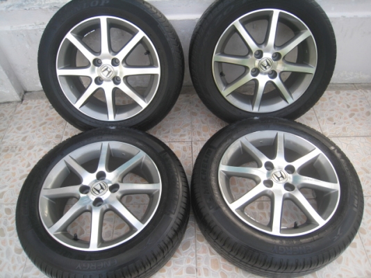 ขายล้อแม็ก Honda city 15"x6" et 53 4รู100 +ยางปี10  ล้อทำสีมาใหม่ครับ (081-3747940)