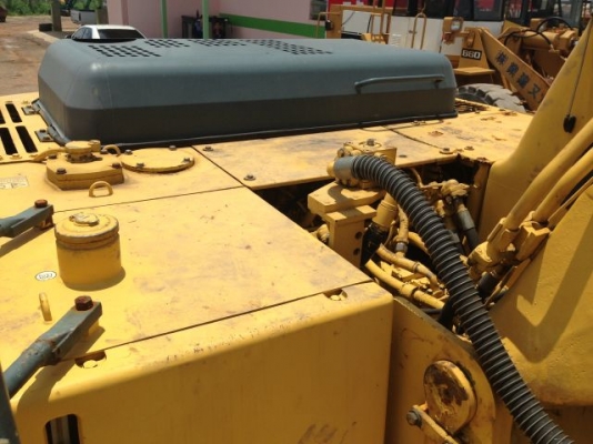 รถแบคโฮ KOMATSU PC210LC-6K รถแบคโฮ KOMATSU PC210LC-6K