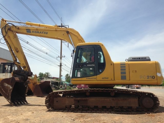 รถแบคโฮ KOMATSU PC210LC-6K รถแบคโฮ KOMATSU PC210LC-6K