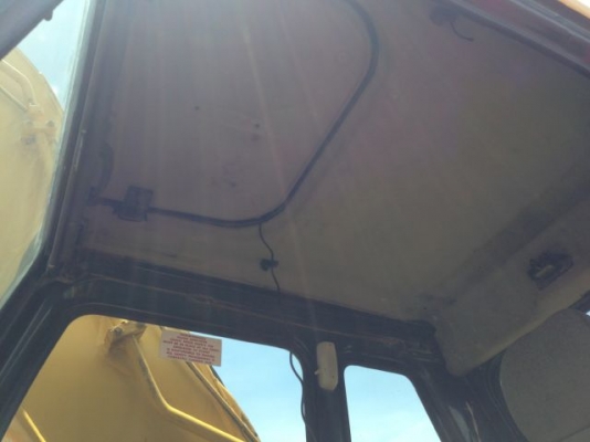 รถแบคโฮ KOMATSU PC210LC-6K รถแบคโฮ KOMATSU PC210LC-6K