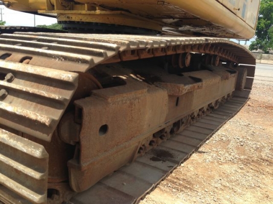 รถแบคโฮ KOMATSU PC210LC-6K รถแบคโฮ KOMATSU PC210LC-6K