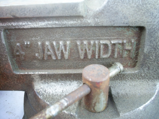 ปากกาจับชิ้นงาน 4, 5, 6 นิ้ว LACROC