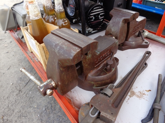 ปากกาจับชิ้นงาน 4, 5, 6 นิ้ว LACROC