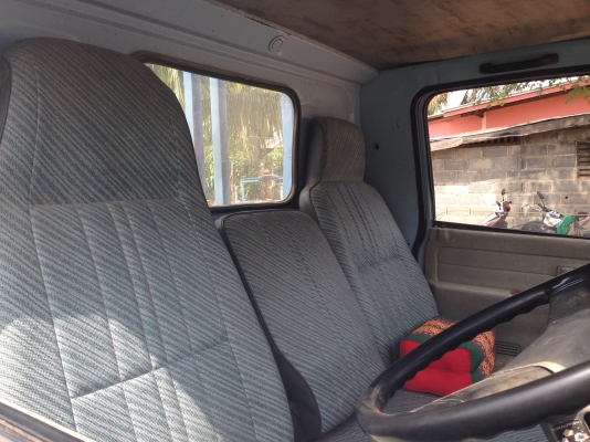 ขายรถ อีซูซุ 6 ล้อ NKR58L เครื่อง4BE1-110 แรงม้า กระบะยาว 4.30 เมตร กว้าง 1.90 เมตร เป็นรถบ้าน รถสภาพสวยเดิมบางพร้อมใช้ เล่มทะเบียนพร้อมโอน สนใจติดต่อ ชัยยา โทร 081-9972972 - 089-8451778 ขายรถ อีซูซุ 6 ล้อ NKR58L เครื่อง4BE1-110 แรงม้า กระบะยาว 4.30 เมตร กว้าง 1.90 เมตร เป็นรถบ้าน รถสภาพสวยเดิมบางพร้อมใช้ เล่มทะเบียนพร้อมโอน สนใจติดต่อ ชัยยา โทร 081-9972972 - 089-8451778