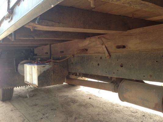 ขายรถ อีซูซุ 6 ล้อ NKR58L เครื่อง4BE1-110 แรงม้า กระบะยาว 4.30 เมตร กว้าง 1.90 เมตร เป็นรถบ้าน รถสภาพสวยเดิมบางพร้อมใช้ เล่มทะเบียนพร้อมโอน สนใจติดต่อ ชัยยา โทร 081-9972972 - 089-8451778 ขายรถ อีซูซุ 6 ล้อ NKR58L เครื่อง4BE1-110 แรงม้า กระบะยาว 4.30 เมตร กว้าง 1.90 เมตร เป็นรถบ้าน รถสภาพสวยเดิมบางพร้อมใช้ เล่มทะเบียนพร้อมโอน สนใจติดต่อ ชัยยา โทร 081-9972972 - 089-8451778