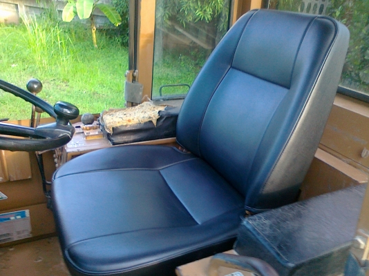 ขายรถตัก CAT-IT14F สภาพพร้อมใช้งาน สนใจติดต่อ 081-9485494