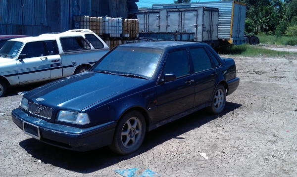 ขายรถเก๋งวอลโว่460เหมาะไปทำอะไหล่