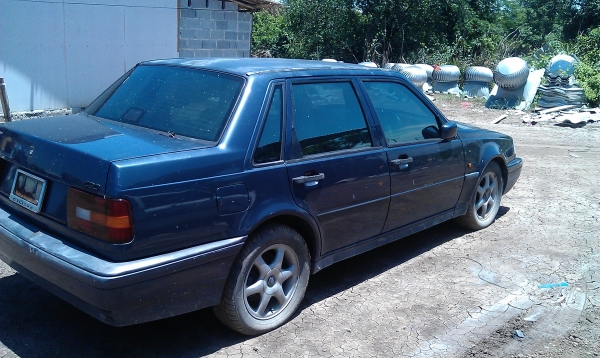 ขายรถเก๋งวอลโว่460เหมาะไปทำอะไหล่