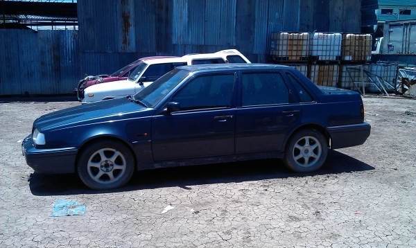 ขายรถเก๋งวอลโว่460เหมาะไปทำอะไหล่