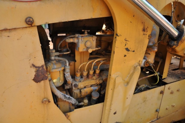 ขาย แทรคเตอร์ KOMATSU รุ่น D20S สภาพสวยเดิมจากญี่ปุ่นยังไม่เคยใช้งานในไทย 125,000 บาทเท่านั้น!!!