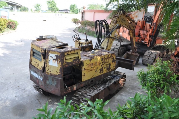 ขาย แบคโฮ YANMAR รุ่น YTB800 นำเข้าจากญี่ปุ่นไม่เคยใช้งานในไทย ราคา 85,000 บาทเท่านั้น!!