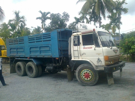 HINO F17 (กระบะดั้มดิน) เครืื่อง WO6D TURBO INTER เครื่องดี คัสซีสวย รถพร้อมใช้งาน เช็คหมดแล้ว เบรก ครัส ช่วงล่าง ทะเบียนพร้อมโอน ราคาต่อรอง