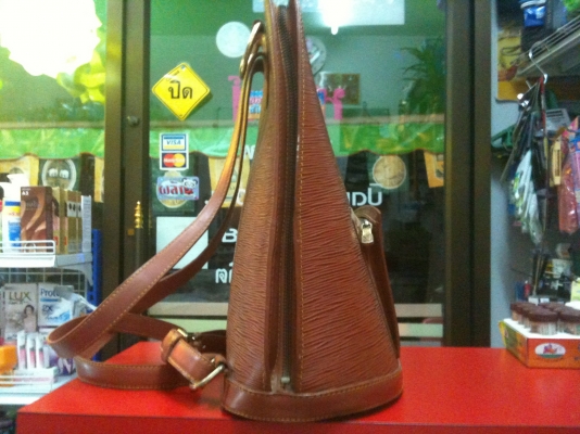 ขายกระเป๋าเป้ Louis ลายไม้