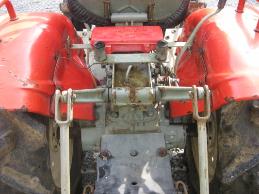 ขายรถไถเล็ก Yanmar รุ่น YM1401D 4x4WD 14 แรง เก่านอกไม่เคยใช้งานในไทย