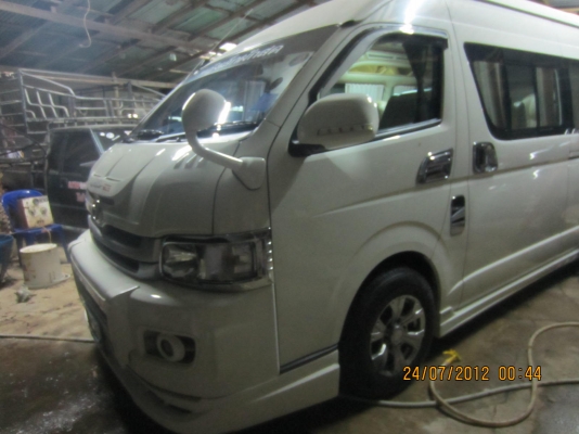 รถตู้NGVสภาพดีพร้อมคอมพิวเตอร์เสกิร์ตรอบคัน สีเดิม ๆ รถตู้NGVสภาพดีพร้อมคอมพิวเตอร์เสกิร์ตรอบคัน สีเดิม ๆ