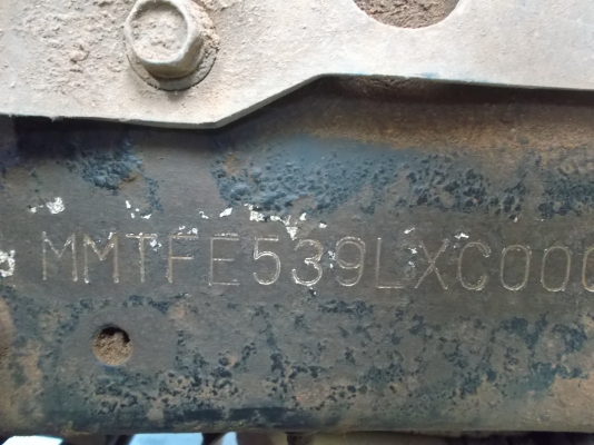 ขายด่วนรถ6ล้อMITSUBISHIเครือง122แรงม้า4D34ปี45