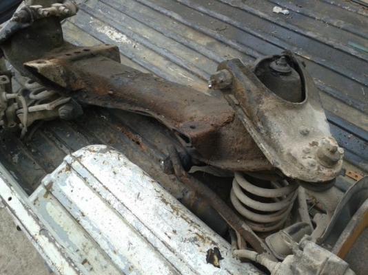 ชุดแพหน้าพร้อม ดุมดิส toyota rn 10 ยกแพ 5500 บาท