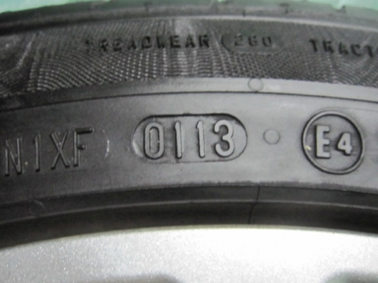 ขายล้อแม็ก Ford Fiesta ตัวท๊อป ขอบ 16 พร้อมยางป้ายแดงปี 13 ขายล้อแม็ก Ford Fiesta ตัวท๊อป ขอบ 16 พร้อมยางป้ายแดงปี 13