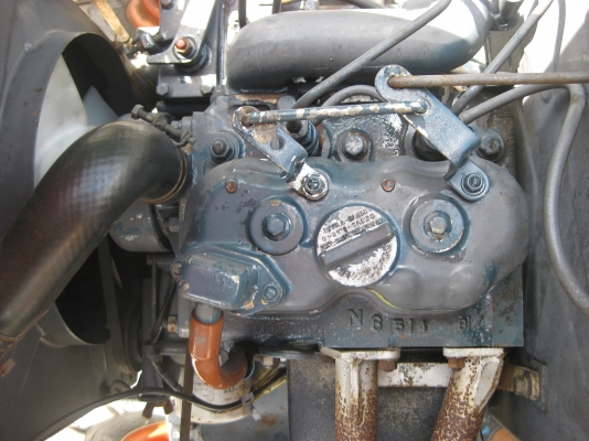 ขายรถไถเล็ก Kubota รุ่น B7000 4x4WD เก่านอกไม่เคยใช้งานในไทย