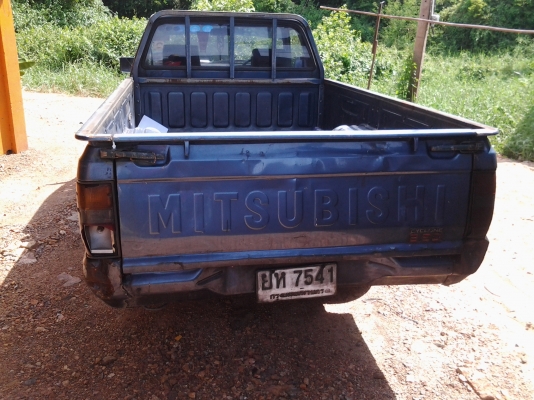 เดิมบางรอบคัน เครื่องดีเชชซีสวย มีแอร์ ยางดี4เส้น เดิมบางรอบคัน เครื่องดีเชชซีสวย มีแอร์ ยางดี4เส้น