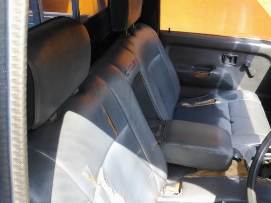 เดิมบางรอบคัน เครื่องดีเชชซีสวย มีแอร์ ยางดี4เส้น เดิมบางรอบคัน เครื่องดีเชชซีสวย มีแอร์ ยางดี4เส้น