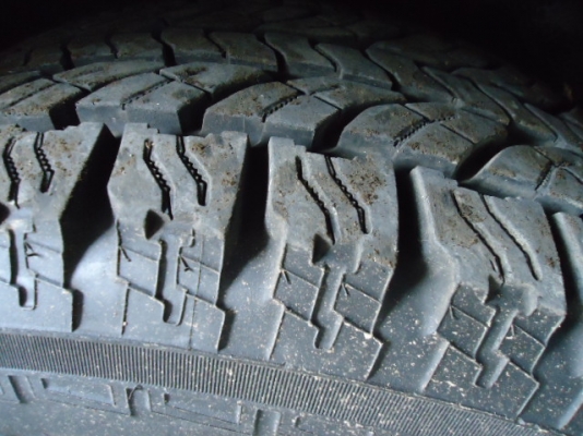 ขาย JEEP CHEROKEE 2.5 (2,500CC) MANUAL ปี97 สภาพดีเครื่องแน่นๆครับ เครื่องเดิมๆ พร้อมใช้งานครับ แอร์เย็นๆ ระบบไฟฟ้าใช้ได้หมดครับ ไม่เคยติดแก๊สครับ  อยู่เชียงใหม่  ยางสี่เส้นใหม่ๆเลยครับ และสายพานใหม่ๆครับ ดูแลรักษาเครื่องยนต์ตลอด