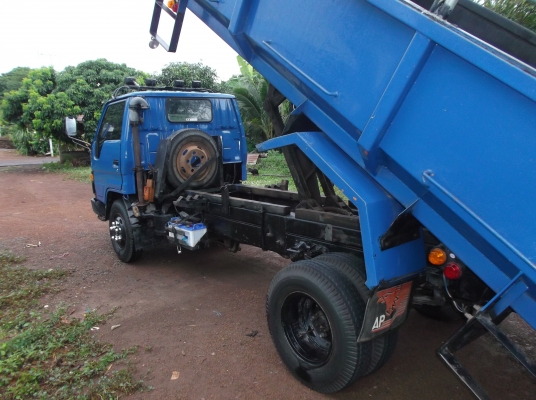 ขาย !! TOYOTA  6 ล้อดั้ม  BU87  เครื่อง 14B  115 แรงม้า!!