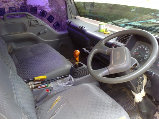 ขายรถ 6 ล้อดั้ม ISUZU 150 แรง EURO2 ปี 50 เดิมๆ มือเดียวกะบะสามมิตรเครื่องดีคัสซีสวยทะเบียนเต็ม