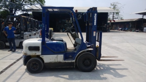 บริษัท TD MOTOR WORKS จำหน่ายรถฟอร์คลิฟท์ รถตักดิน รถขุด เครื่องจักรกล นำเข้าญี่ปุ่นทุกยี่ห้อ พร้อมอะไหล่ 083-062-0223,080-084-3165 บริษัท TD MOTOR WORKS จำหน่ายรถฟอร์คลิฟท์ รถตักดิน รถขุด เครื่องจักรกล นำเข้าญี่ปุ่นทุกยี่ห้อ พร้อมอะไหล่ 083-062-0223,080-084-3165