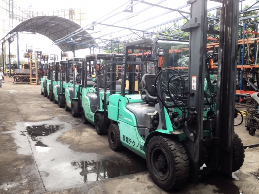 บริษัท TD MOTOR WORKS จำหน่ายรถฟอร์คลิฟท์ รถตักดิน รถขุด เครื่องจักรกล นำเข้าญี่ปุ่นทุกยี่ห้อ พร้อมอะไหล่ 083-062-0223,080-084-3165 บริษัท TD MOTOR WORKS จำหน่ายรถฟอร์คลิฟท์ รถตักดิน รถขุด เครื่องจักรกล นำเข้าญี่ปุ่นทุกยี่ห้อ พร้อมอะไหล่ 083-062-0223,080-084-3165