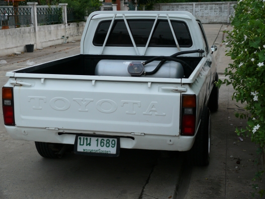 ขาย toyota rn30 เครื่อง 3s แก็ส lpg 85000บ.