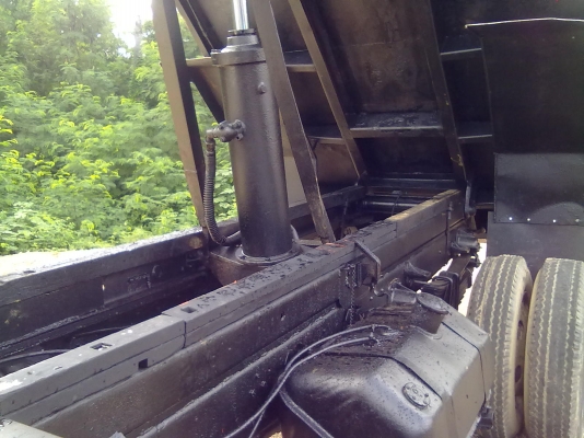 KL 300 หัว F17 ดั้มดินกระบะมิเนียมเครื่อง 185 แรงม้า(HO7D)