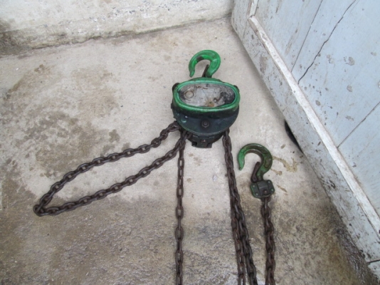 รอกมือสาว 1TON