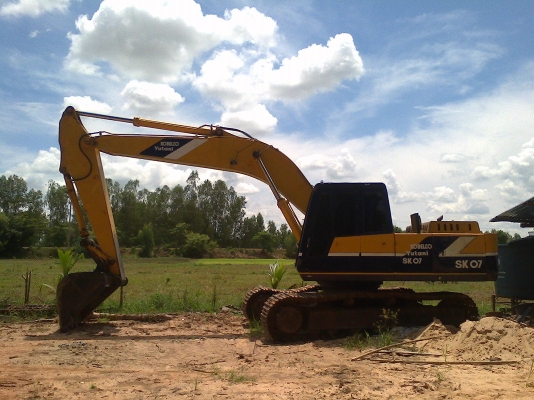รถแบคโฮSK-200 KOBELCO รถแบคโฮSK-200 KOBELCO