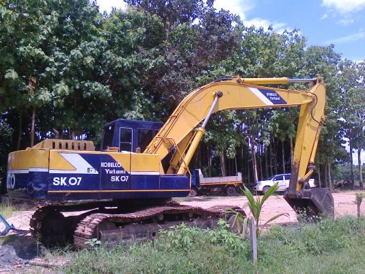 รถแบคโฮSK-200 KOBELCO รถแบคโฮSK-200 KOBELCO