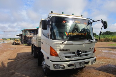 ขายรถ 6 ล้อ ดั๊มสามมิตร รถสวยสภาพดี พร้อมใช้