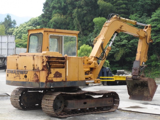 ขายรถขุด KOMATSU PC60U เก่าจากญี่ปุ่น ราคาถูกพิเศษ โทร. 029409240-4
