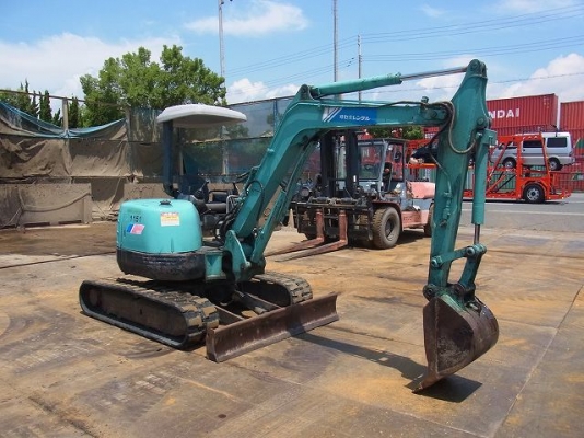 ขายรถขุด KOBELCO SK-40SR เก่าจากญี่ปุ่น สภาพสวย พร้อมใช้งาน ราคาถูกพิเศษ โทร. 029409240-4