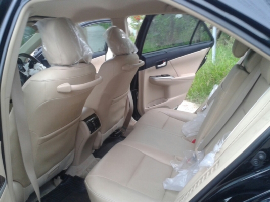 ขายรถอุบัติเหตุToyota Camry Hybrid โตโยต้า คัมรี่ ไฮบริด 2.5 HV Naviรุ่นท๊อปสุด ปี2013 รถเกือบป้ายแดง สีดำพร้อมเล่มทะเบียน..ราคาเบาๆๆ