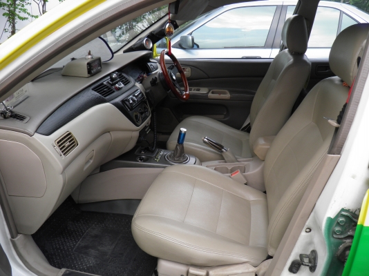 ขายรถยี่ห้อ MITSUBISHI รุ่น LANCER ปี2002 สภาพดี