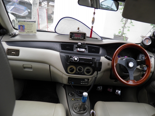 ขายรถยี่ห้อ MITSUBISHI รุ่น LANCER ปี2002 สภาพดี