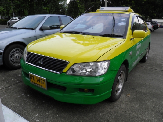 ขายรถยี่ห้อ MITSUBISHI รุ่น LANCER ปี2002 สภาพดี