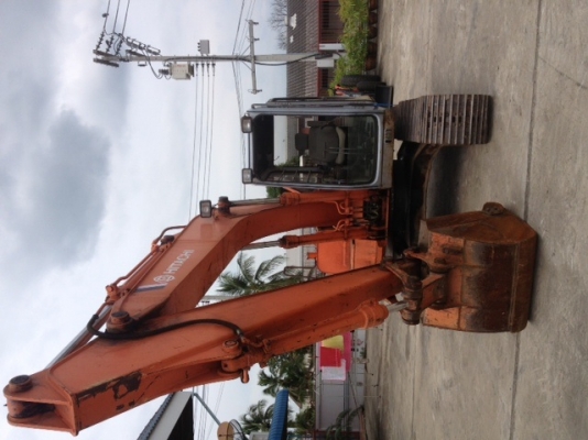 ขายรถขุดขนาดใหญ่ HITACHI EX120-2 มือสอง นำเข้าจากญี่ปุ่น สภาพสวย พร้อมใช้งาน ขายรถขุดขนาดใหญ่ HITACHI EX120-2 มือสอง นำเข้าจากญี่ปุ่น สภาพสวย พร้อมใช้งาน