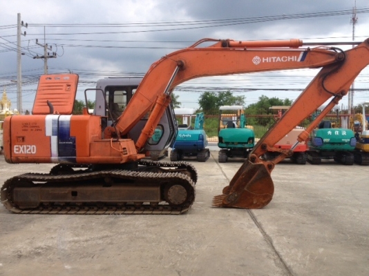 ขายรถขุดขนาดใหญ่ HITACHI EX120-2 มือสอง นำเข้าจากญี่ปุ่น สภาพสวย พร้อมใช้งาน