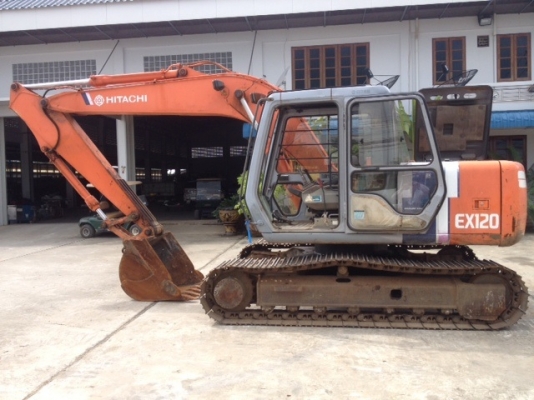 ขายรถขุดขนาดใหญ่ HITACHI EX120-2 มือสอง นำเข้าจากญี่ปุ่น สภาพสวย พร้อมใช้งาน ขายรถขุดขนาดใหญ่ HITACHI EX120-2 มือสอง นำเข้าจากญี่ปุ่น สภาพสวย พร้อมใช้งาน