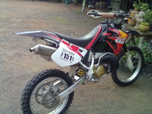 ขายcrm250 อยากซื้อเท่าไรว่ามา ขายได้ขายเลยหรือ แลกอาวุธปืน มีชนิดไหนเสนอมาส่วนต่างคุยกัน